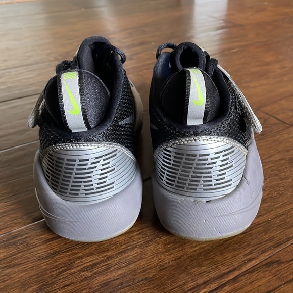 Nike Future Flight - Picture 4 of 8